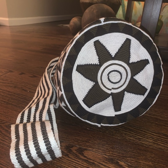 Authentic Wayuuu Colombian bag - Picture 3 of 7